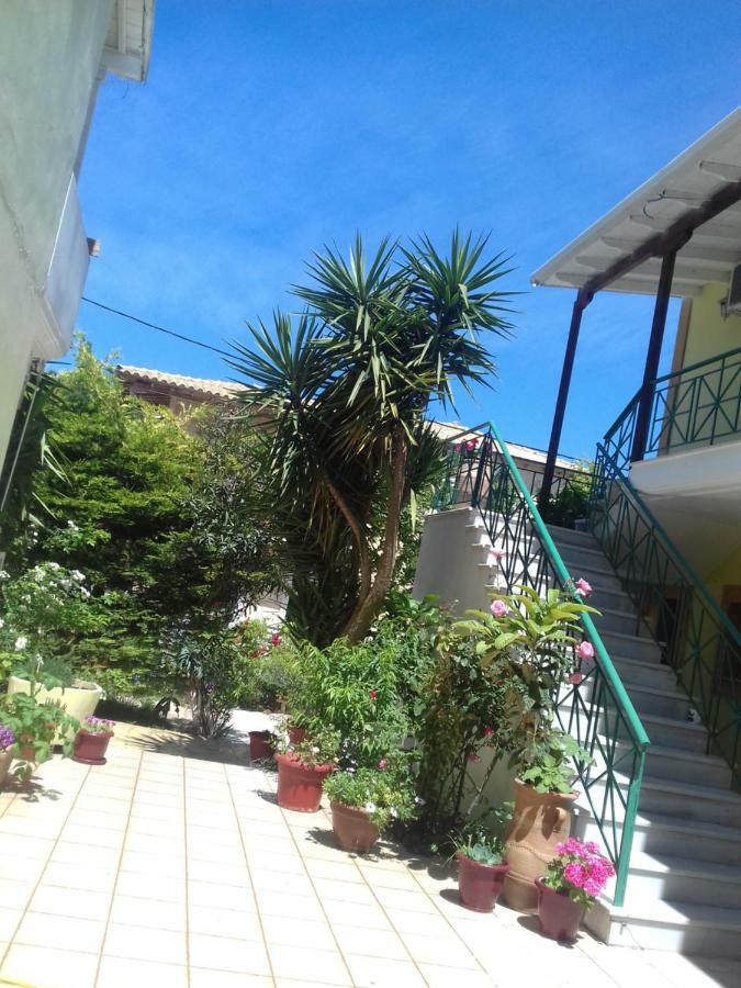 Lenia Studios Kalamitsi  Ngoại thất bức ảnh